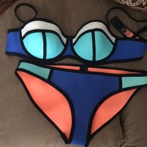 Triangl bikini